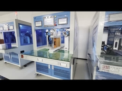 Máquina de soldadura de ponto totalmente automática PLC para bateria 220kg